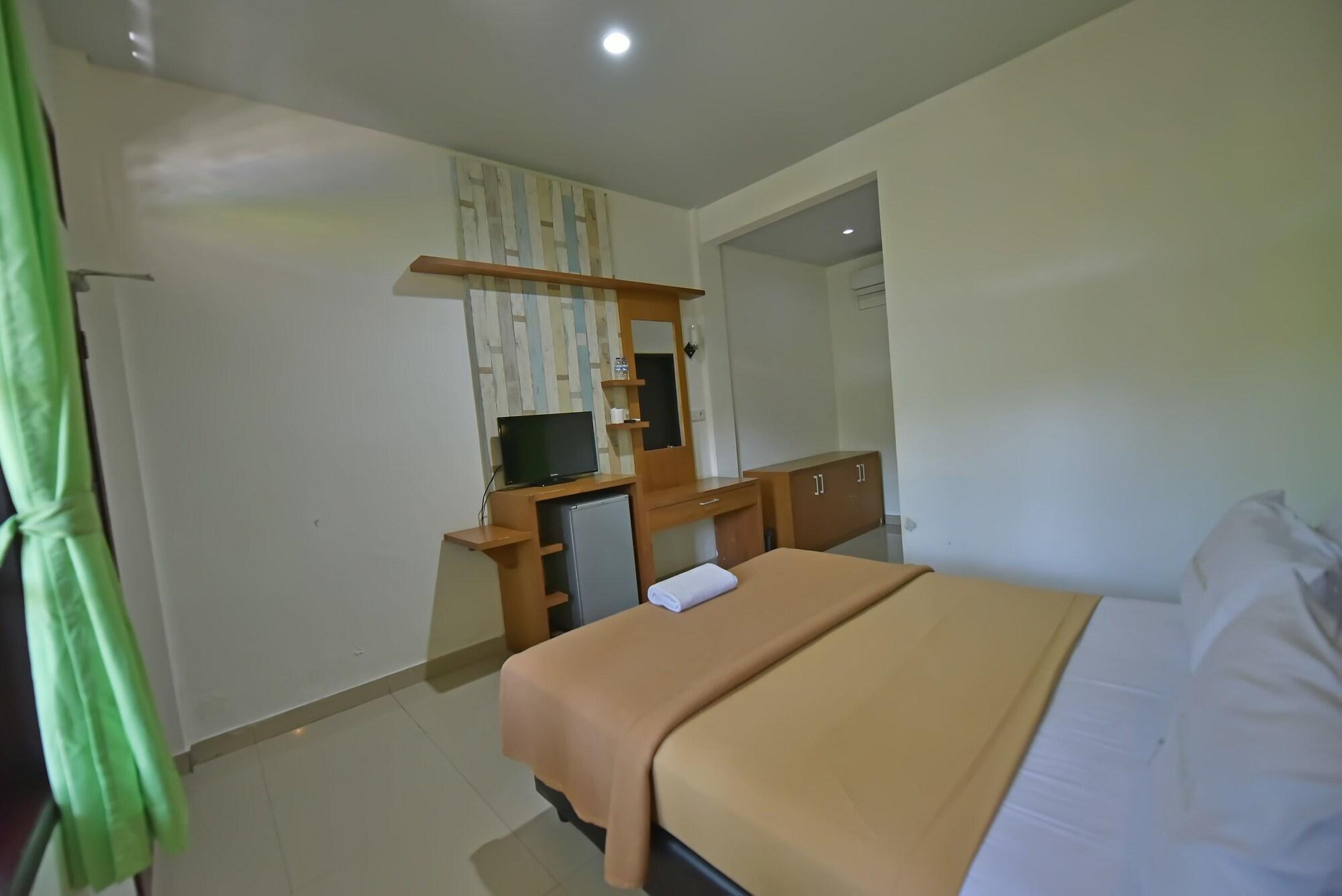 Sandat Hotel Kuta Kuta Lombok Eksteriør billede