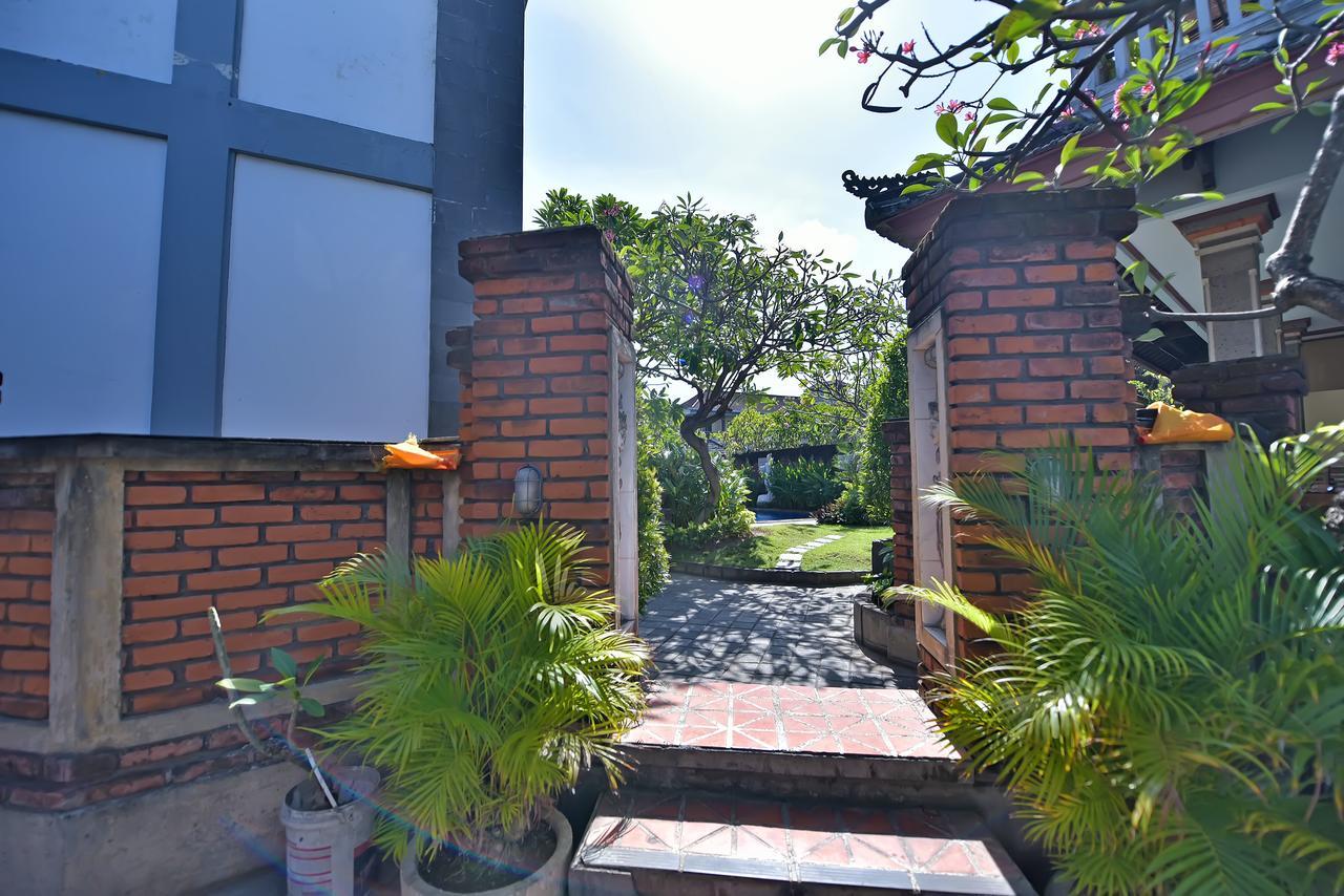 Sandat Hotel Kuta Kuta Lombok Eksteriør billede